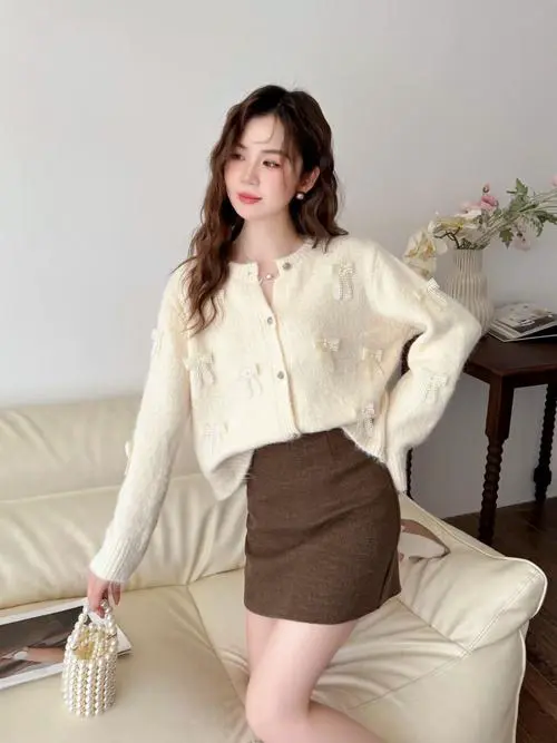 甜美 短款 毛衣怎么搭配什么外套