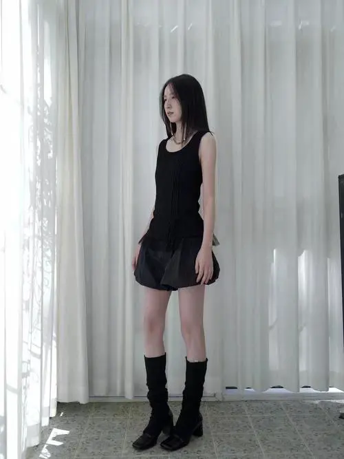 竖条短裤怎么搭配