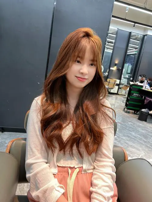 焦糖色适合什么肤色