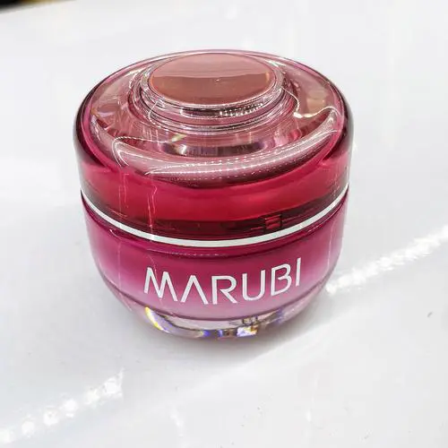 丸美最新出品的护肤品