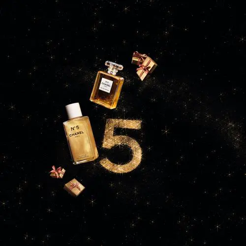 最新香奈儿化妆品广告