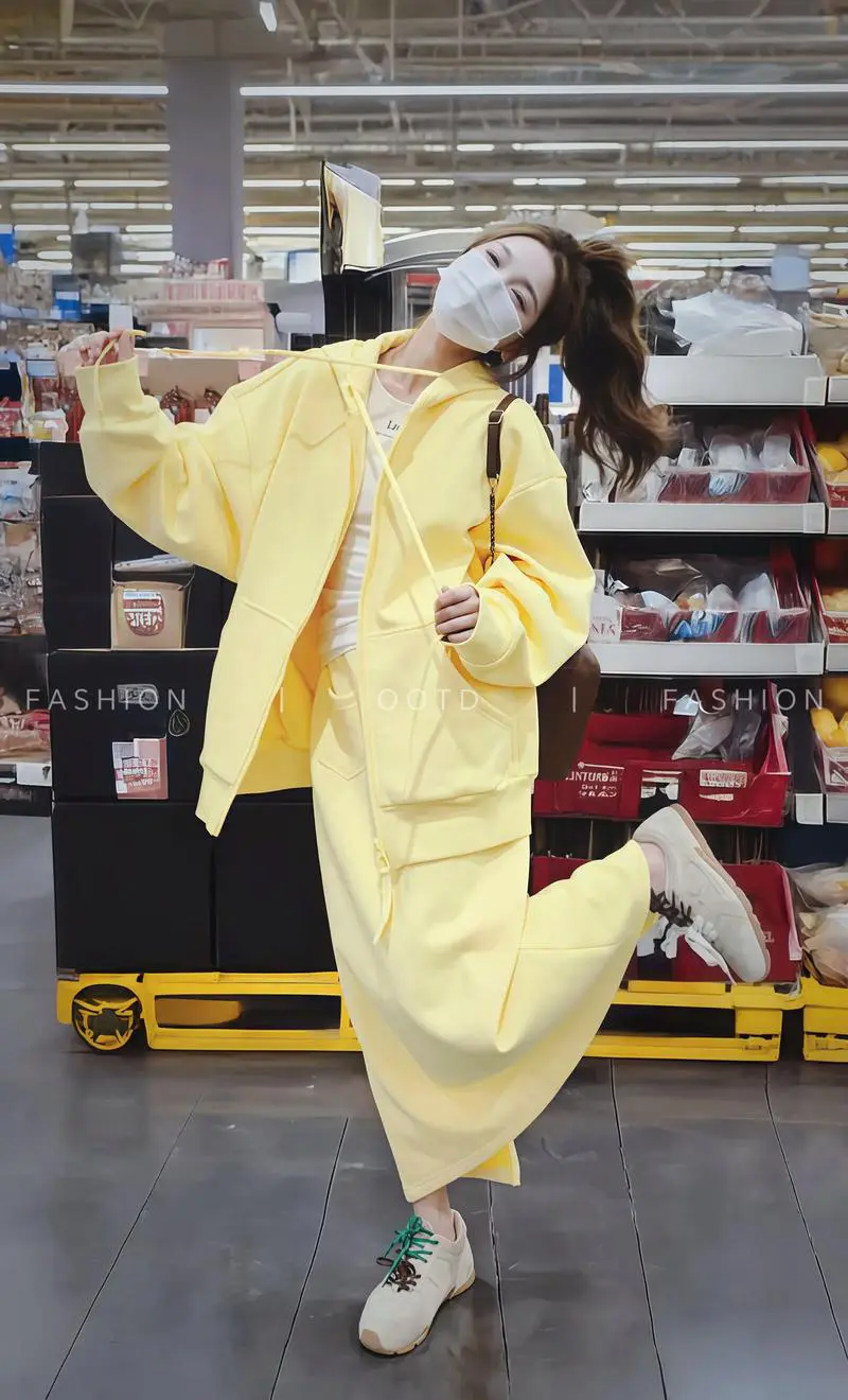 戴帽卫衣怎么搭配裙子