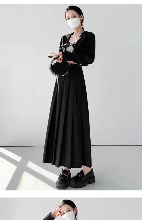 灰色运动长裙怎么搭配衣服好看图片