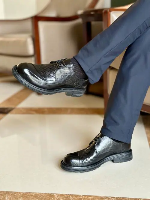 夏天怎么搭配皮鞋