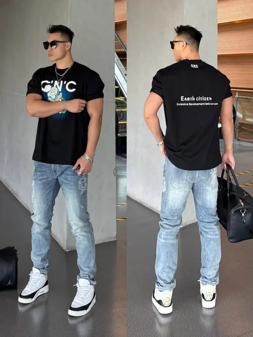 比较壮怎么穿衣搭配