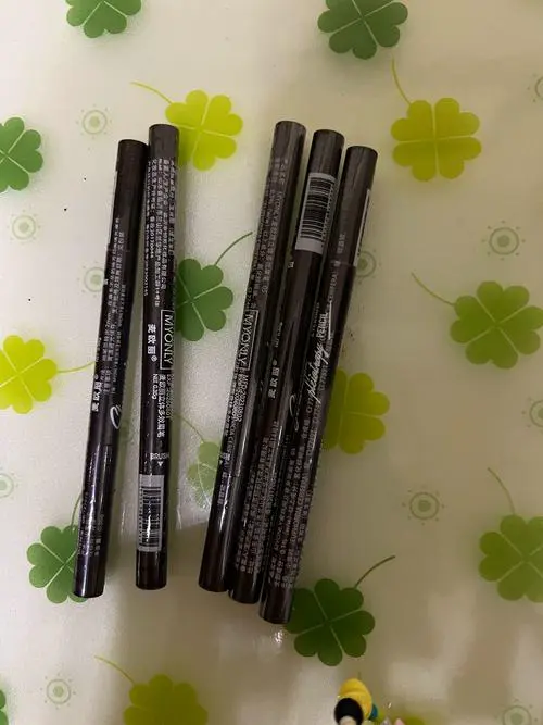 倩碧 自动眉笔最新消息