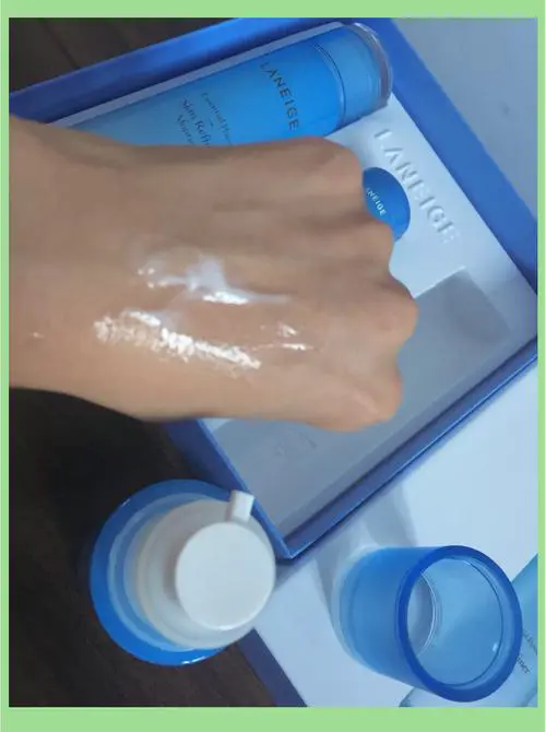 兰芝最新水乳套盒价格