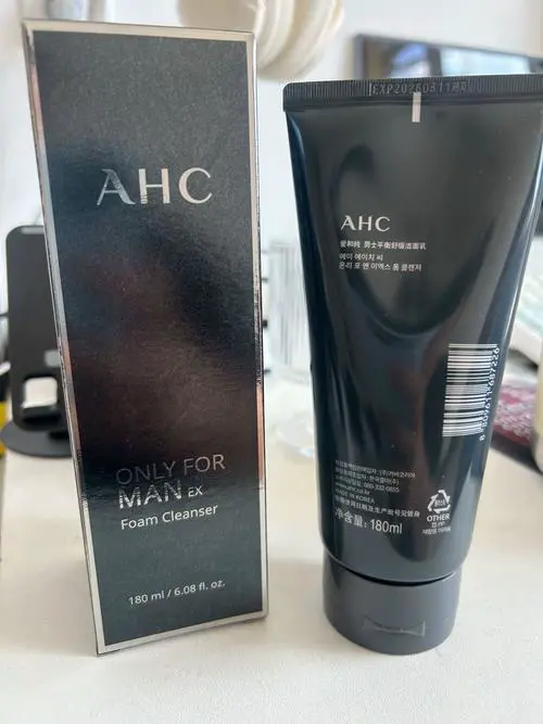 ahc蚕丝洗面奶怎么样