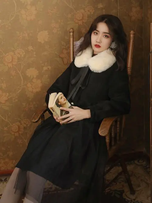 公主领衣服怎么搭配什么外套