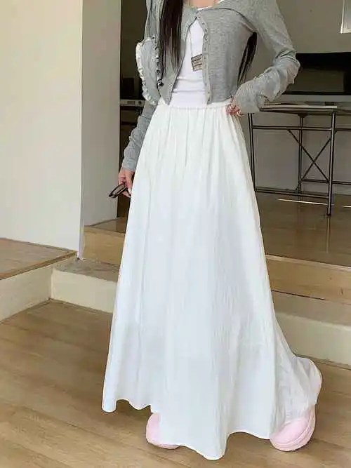 怎么搭配纯色半身长裙