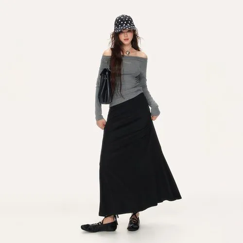 修身纯色裙怎么搭配图片