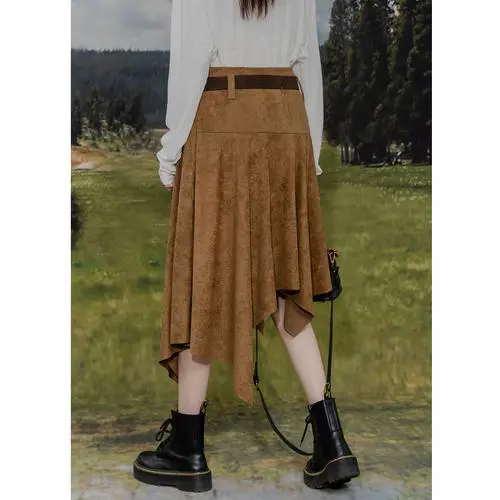 鹿皮长裙怎么搭配上衣