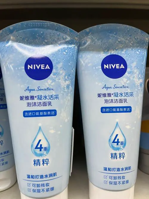 妮维雅泡沫洗面奶怎么用