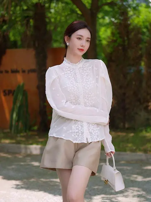 蕾丝裤怎么搭配外套