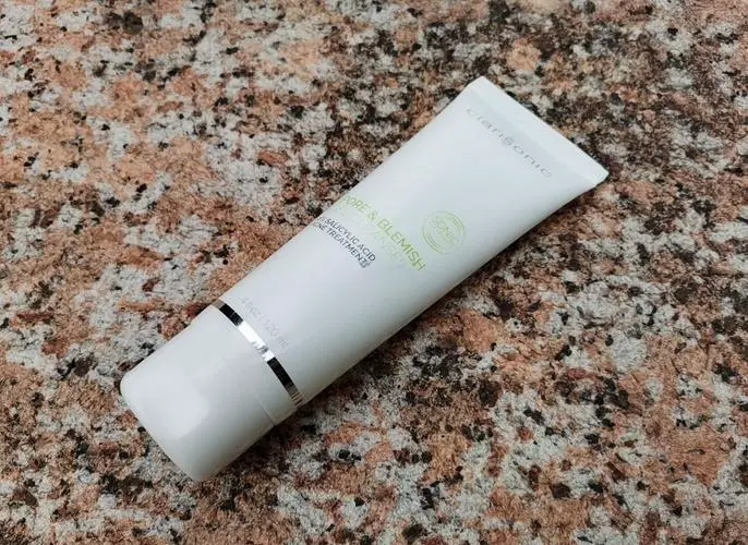 科莱丽的洗面奶怎么样