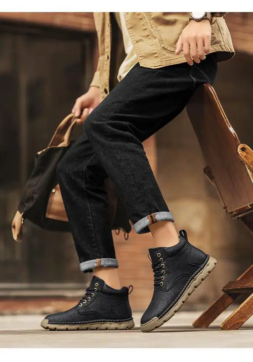 男士高帮高跟皮鞋怎么搭配什么裤子