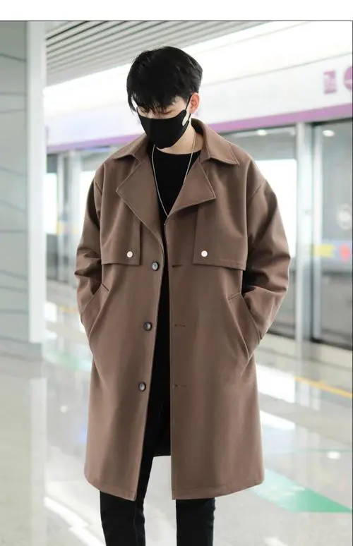 男生白风衣怎么搭配衣服好看吗