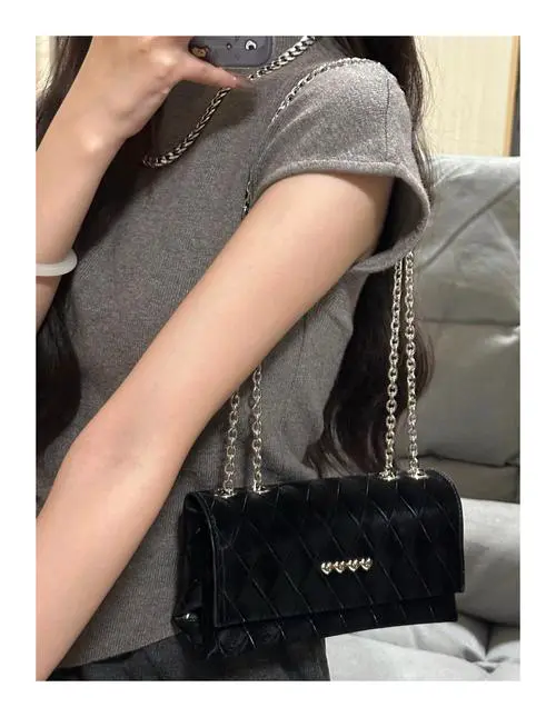 包包链怎么搭配图片