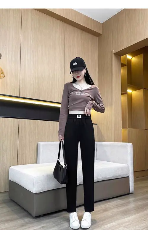 哈伦裤应该怎么搭配