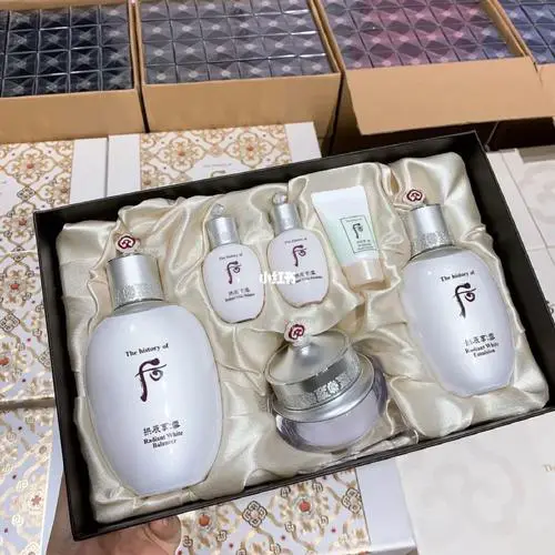 后的美白套盒最新包装