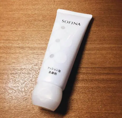 苏菲娜洗面奶怎么样