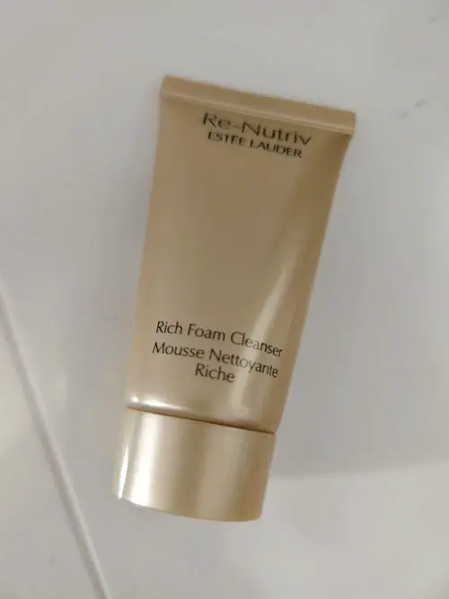 雅诗兰黛海藻洗面奶怎么样啊