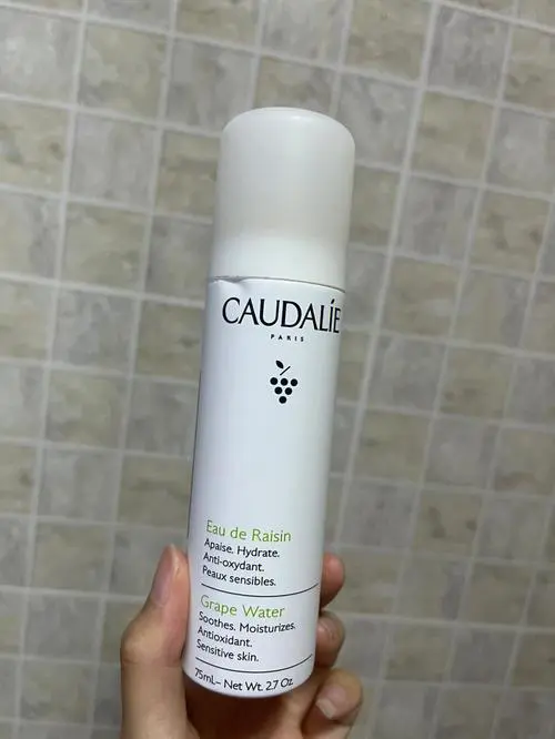 欧缇丽喷雾最新版包装