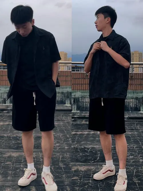 板鞋要怎么搭配衣服好看吗