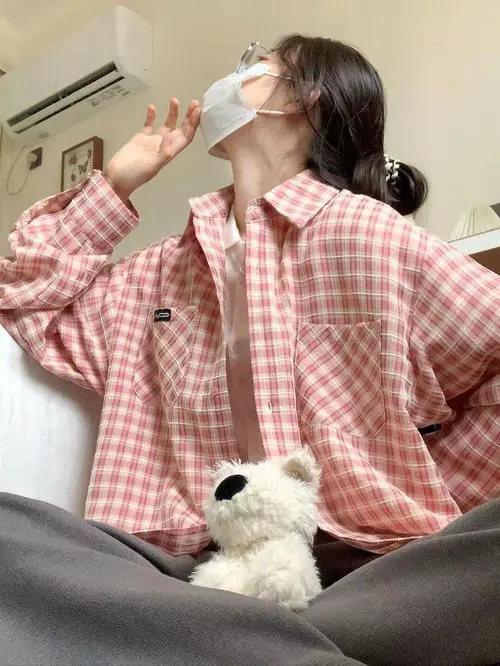 粉色方格衬衫怎么搭配图片欣赏