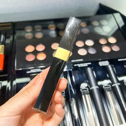 香奈儿睫毛膏最新款