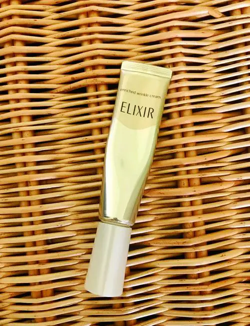 怡丽丝尔最新款眼霜