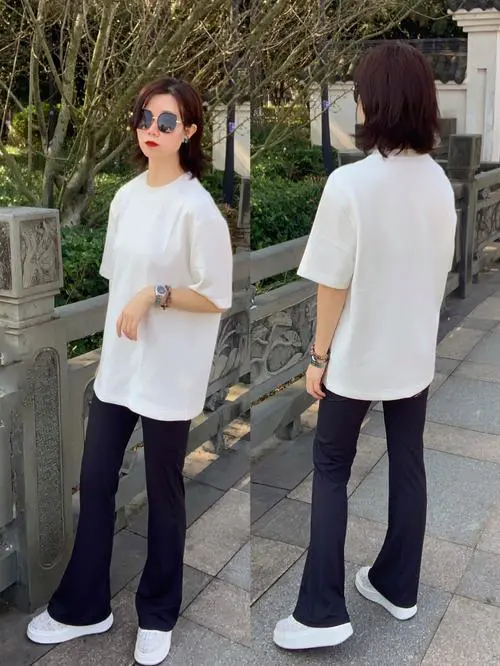 白色短袖长款怎么搭配图片