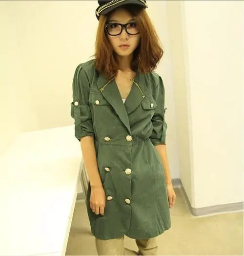 军绿色大衣长款外套怎么搭配图片女