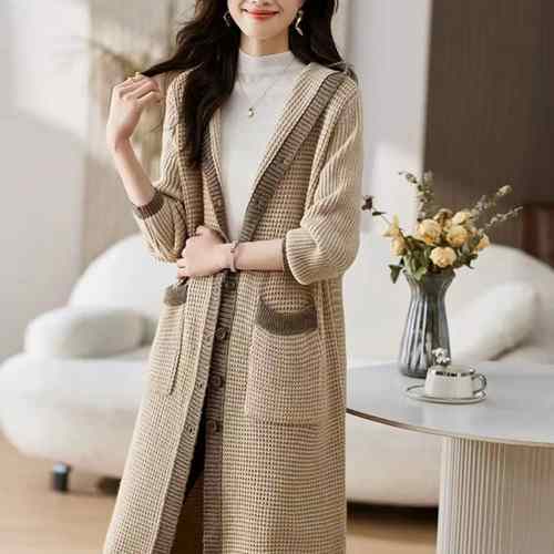 针织衫中长款怎么搭配什么裤子好看图片