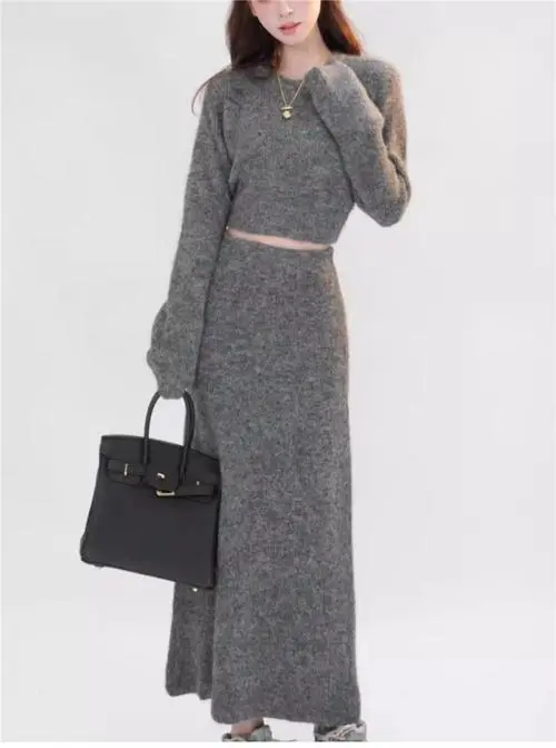 针织套装裙怎么搭配什么外套好看吗