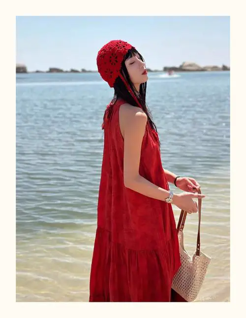 红色宽松长裙怎么搭配什么外套好看图片