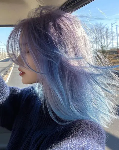 紫色灰色蓝色怎么搭配衣服好看图片