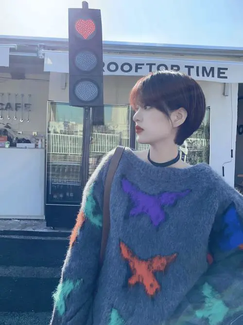 藏装短发怎么搭配图片大全