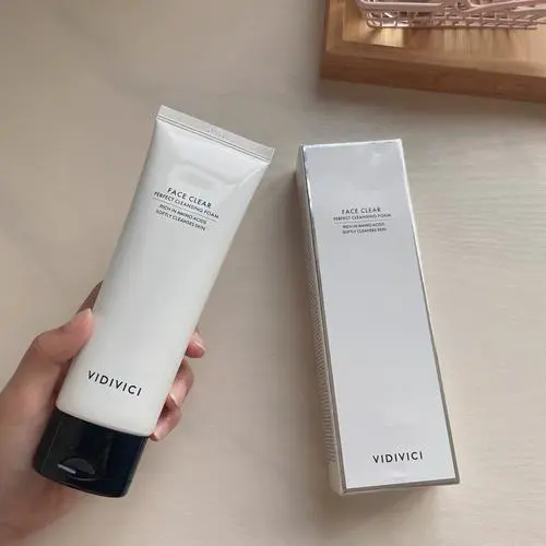 vidivici洗面奶怎么读
