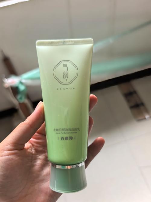 百雀羚洗面奶最新