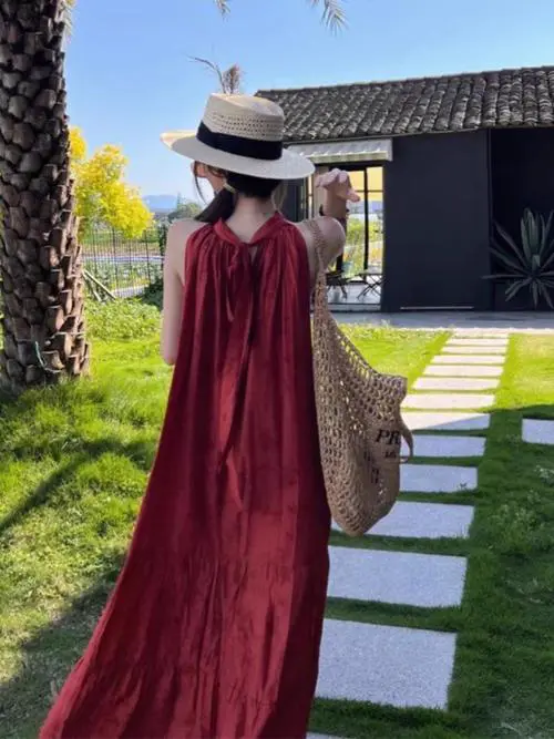 红色宽松长裙怎么搭配什么外套好看吗