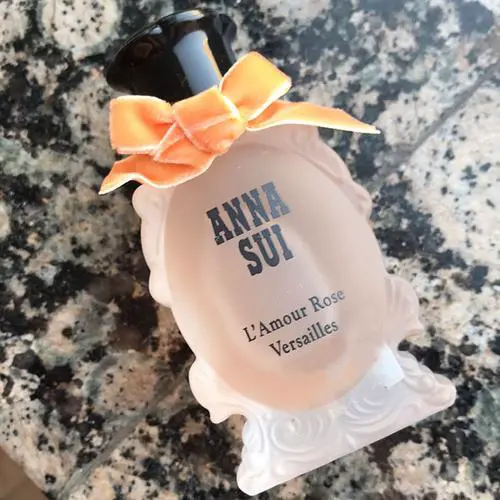 安娜苏玫瑰花最新香水