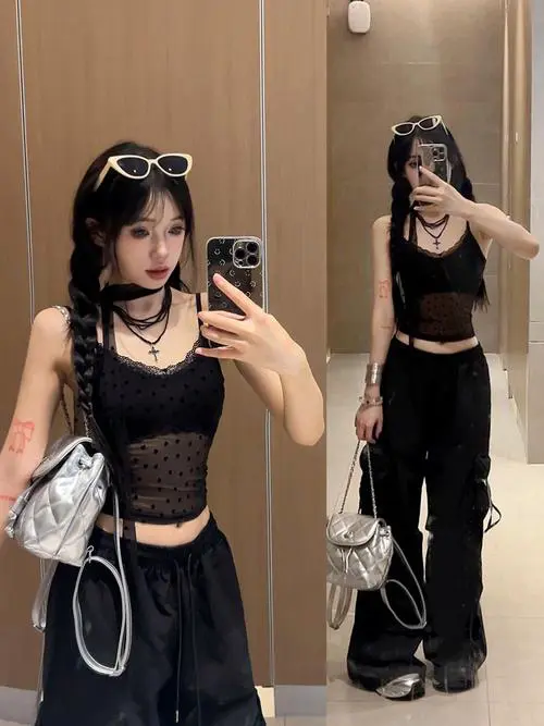 黑色蕾丝背心怎么搭配图片欣赏