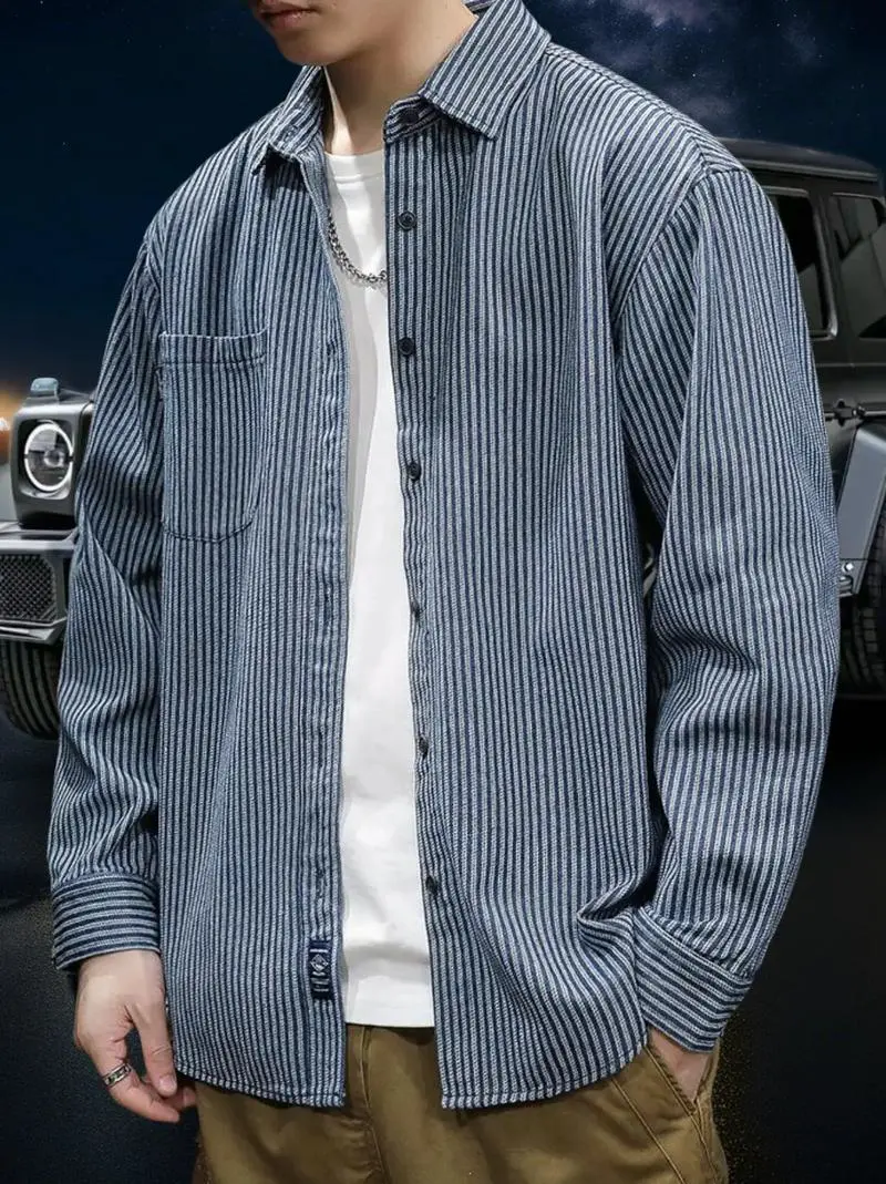 男条纹厚长外套怎么搭配什么裤子