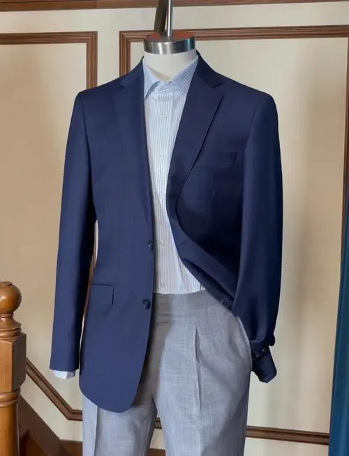 格纹西装怎么搭配图片