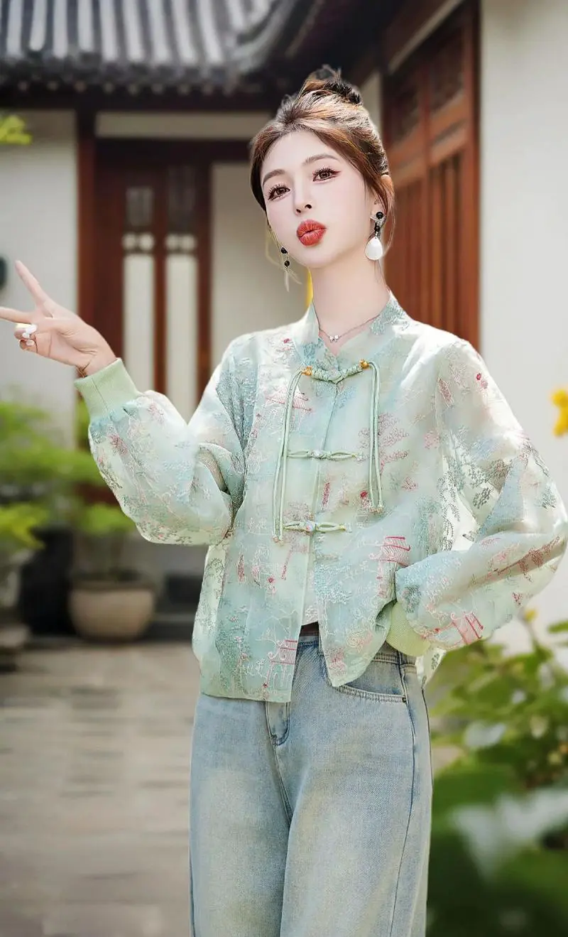 短款秋季上衣怎么搭配图片