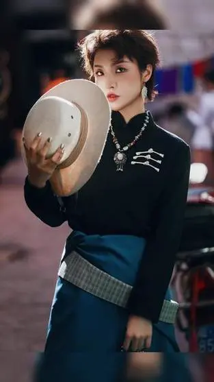 藏装服装短发怎么搭配图片欣赏