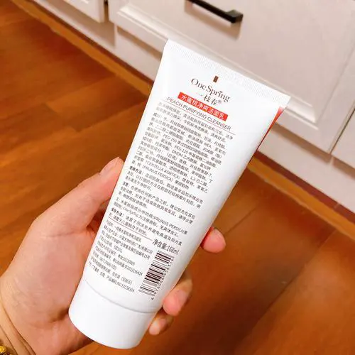 水蜜桃洗面奶怎么样