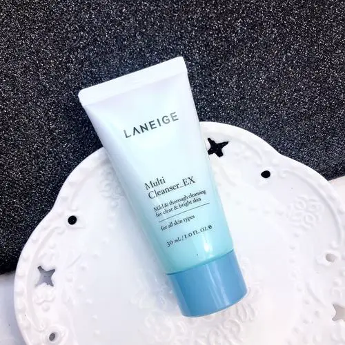 兰芝洁颜膏的最新包装