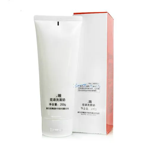 植物精华洗面奶怎么样